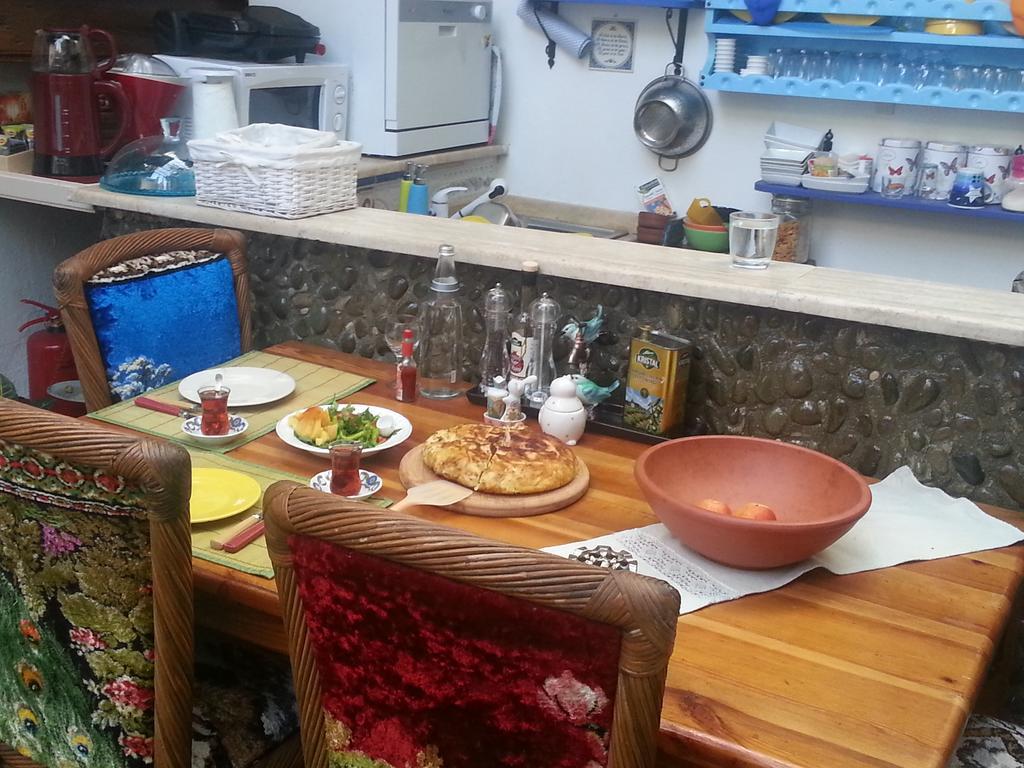 Kwatera prywatna Cemil Ipekci *